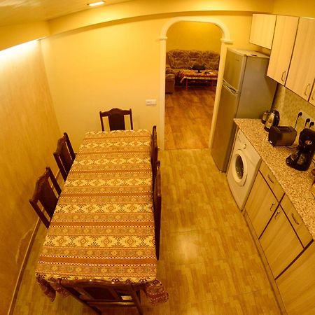 יירבאן Your Hostel מראה חיצוני תמונה
