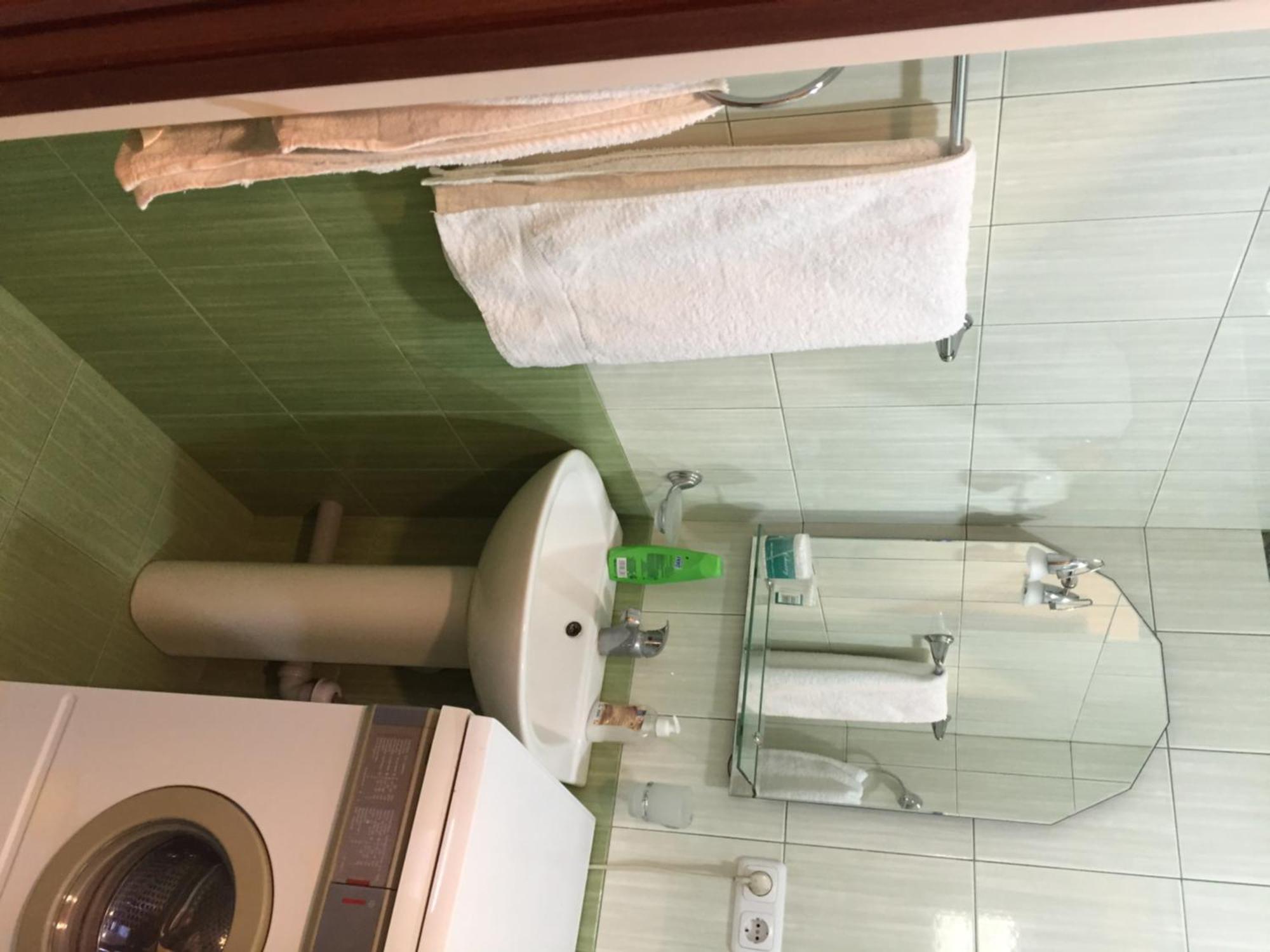 יירבאן Your Hostel מראה חיצוני תמונה