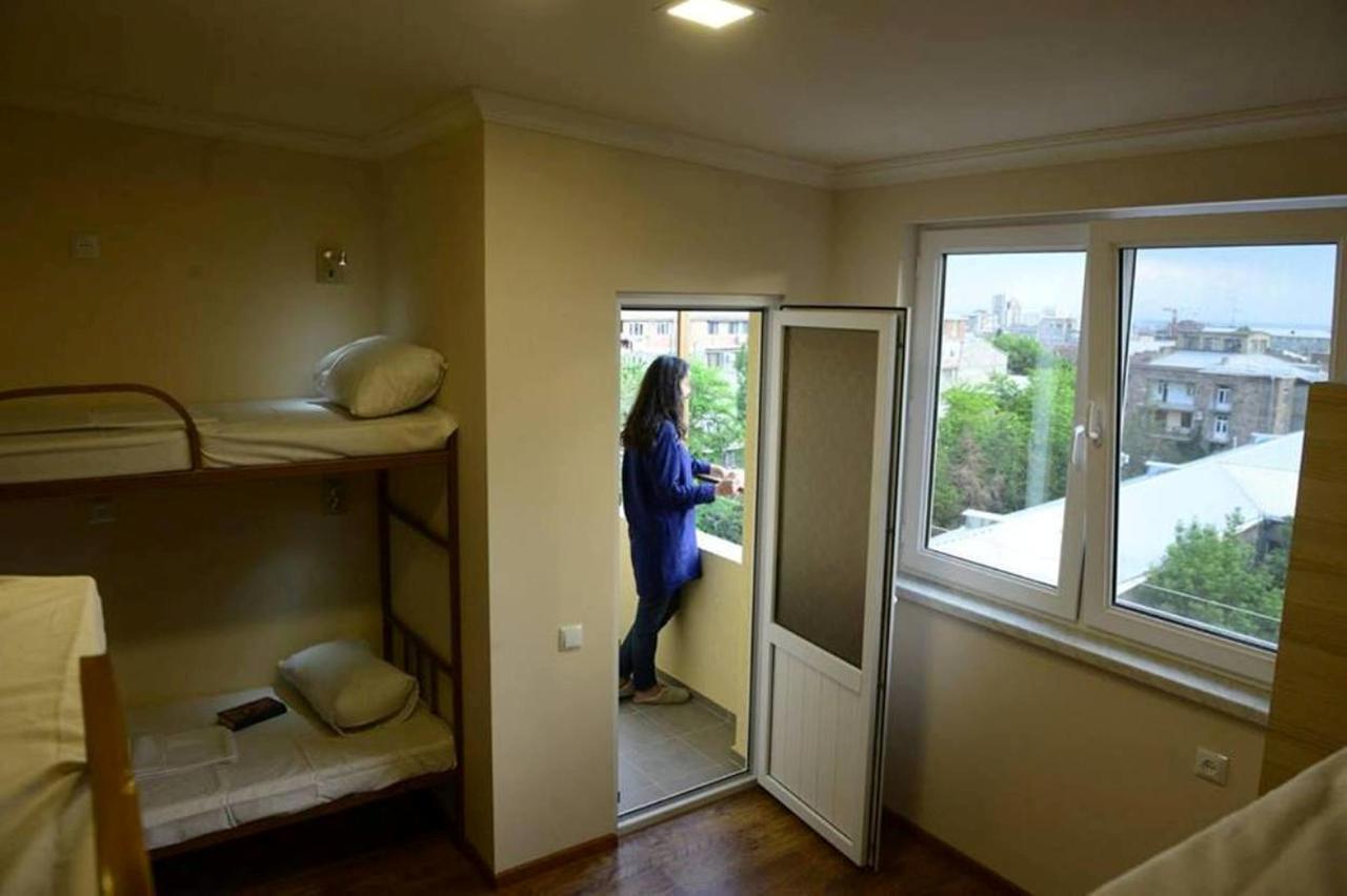 יירבאן Your Hostel מראה חיצוני תמונה