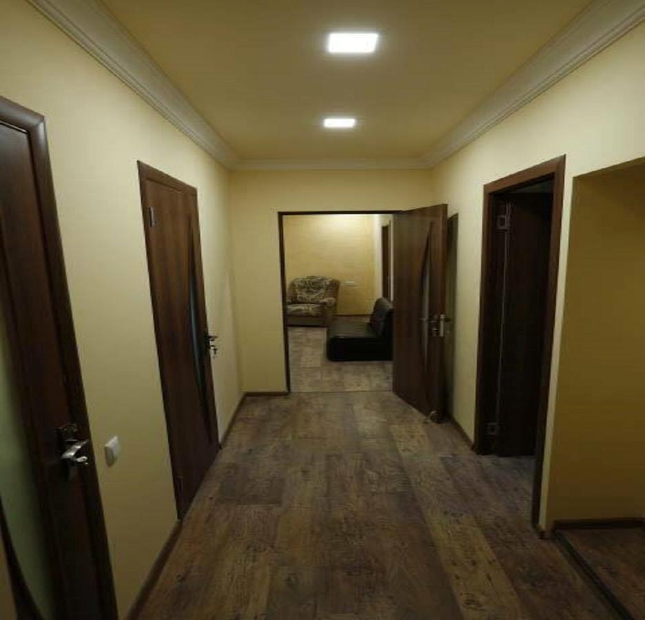 יירבאן Your Hostel מראה חיצוני תמונה
