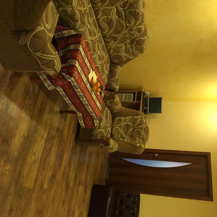 יירבאן Your Hostel מראה חיצוני תמונה