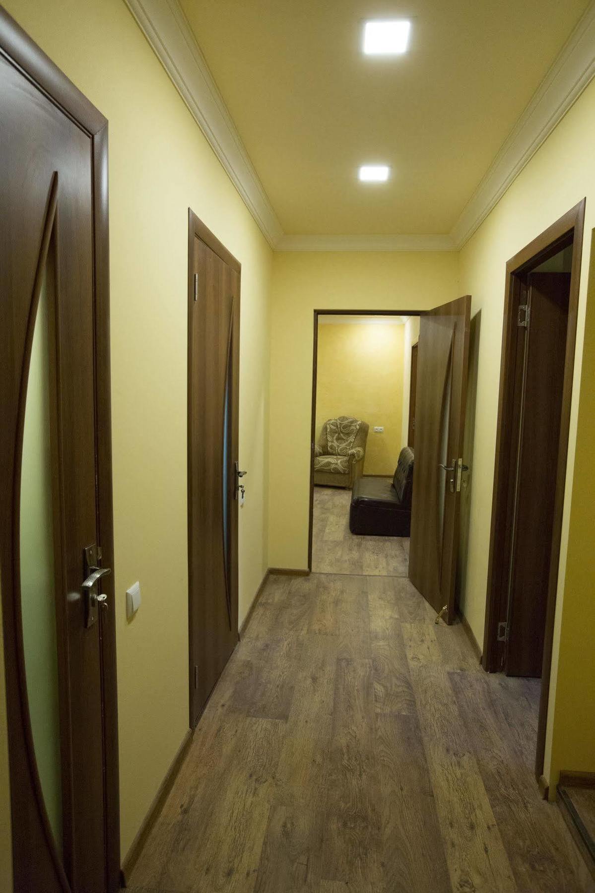 יירבאן Your Hostel מראה חיצוני תמונה