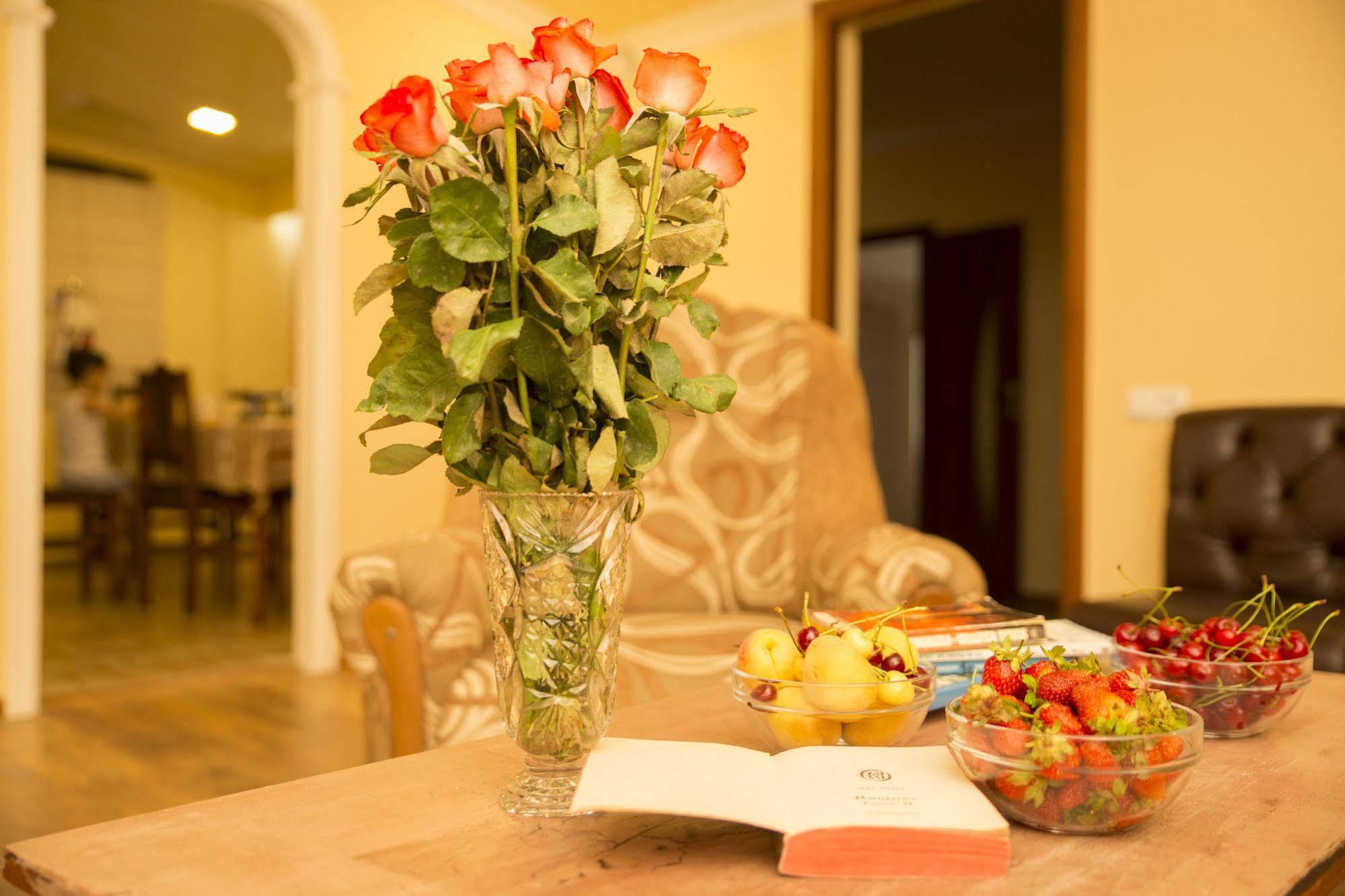 יירבאן Your Hostel מראה חיצוני תמונה