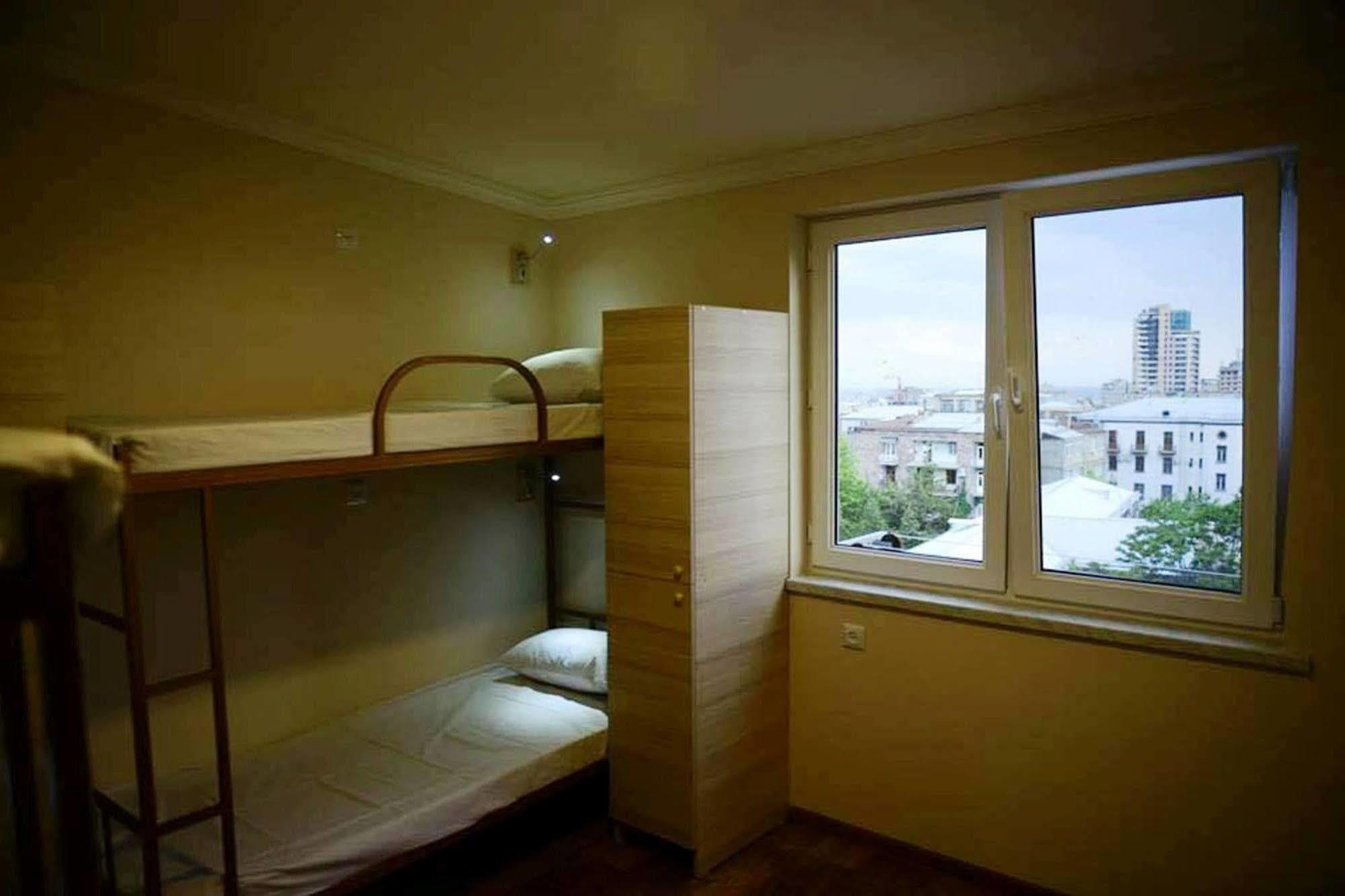 יירבאן Your Hostel מראה חיצוני תמונה