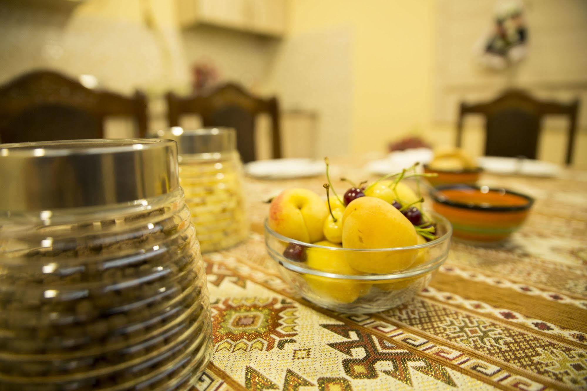 יירבאן Your Hostel מראה חיצוני תמונה