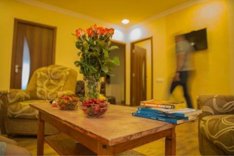 יירבאן Your Hostel מראה חיצוני תמונה